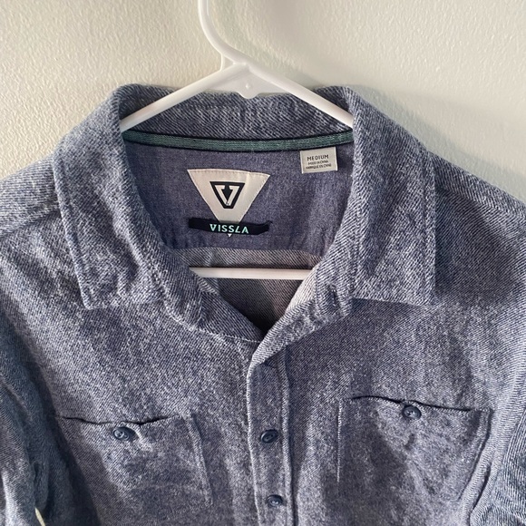 VISSLA Heather Blue Casual Button-Down Shirt - Picture 2 of 3